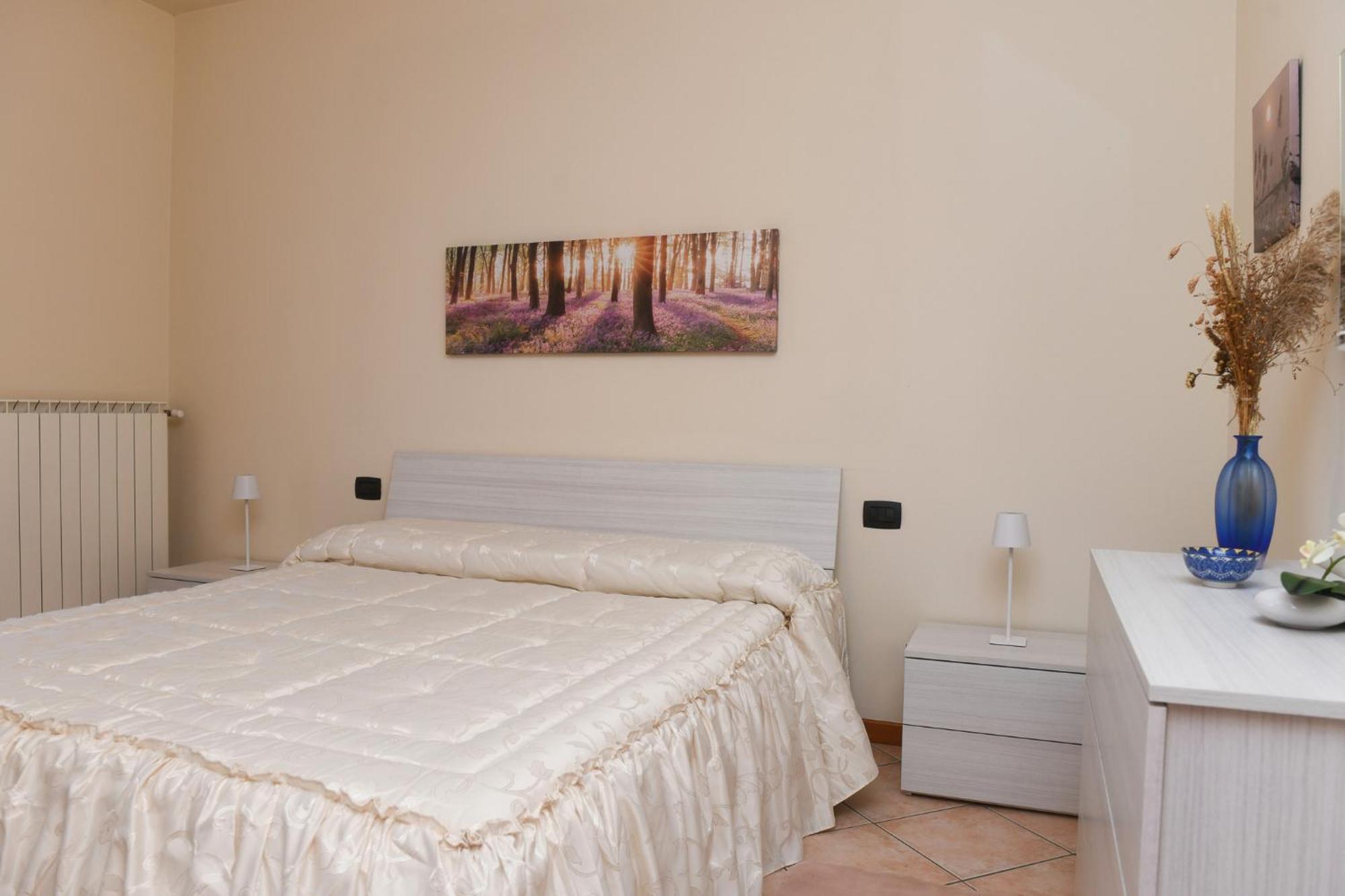Rovato Entire Apartment In The Capital Of Franciacorta Buitenkant foto
